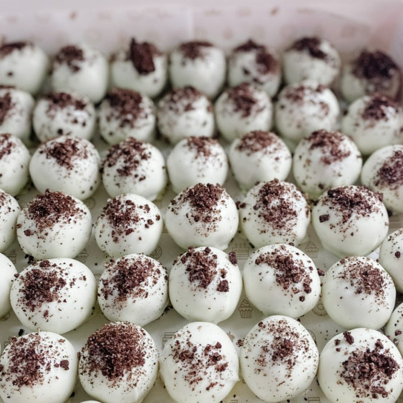 Cookies & Cream Cake Truffles