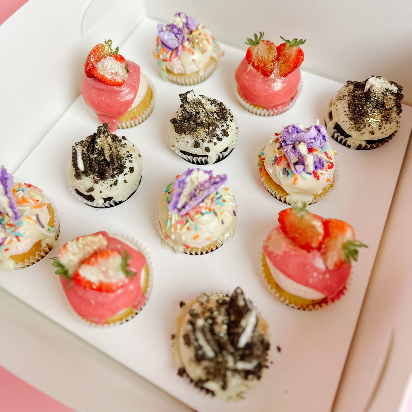 Birthday Cupcakes Box