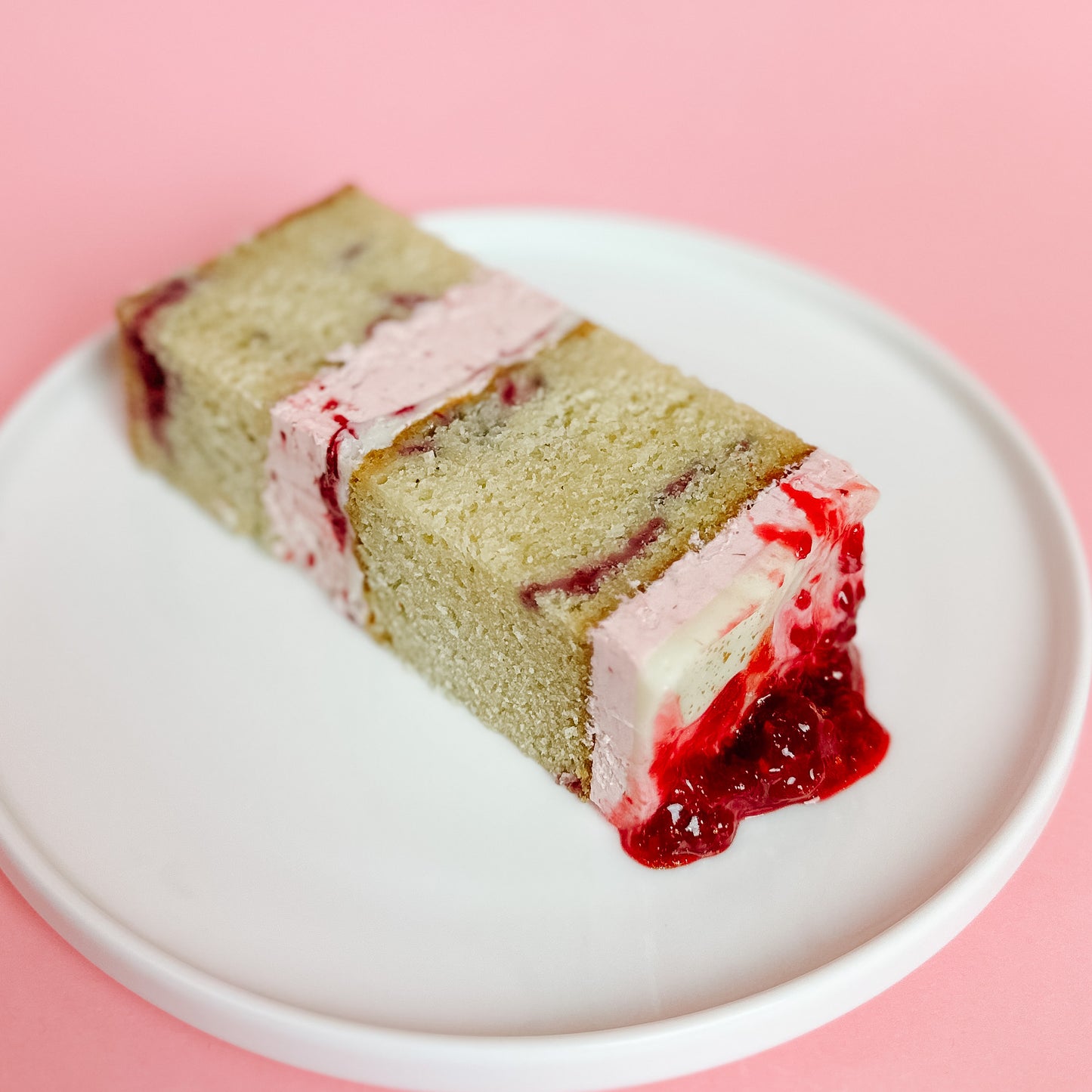 White Choc Raspberry Cake