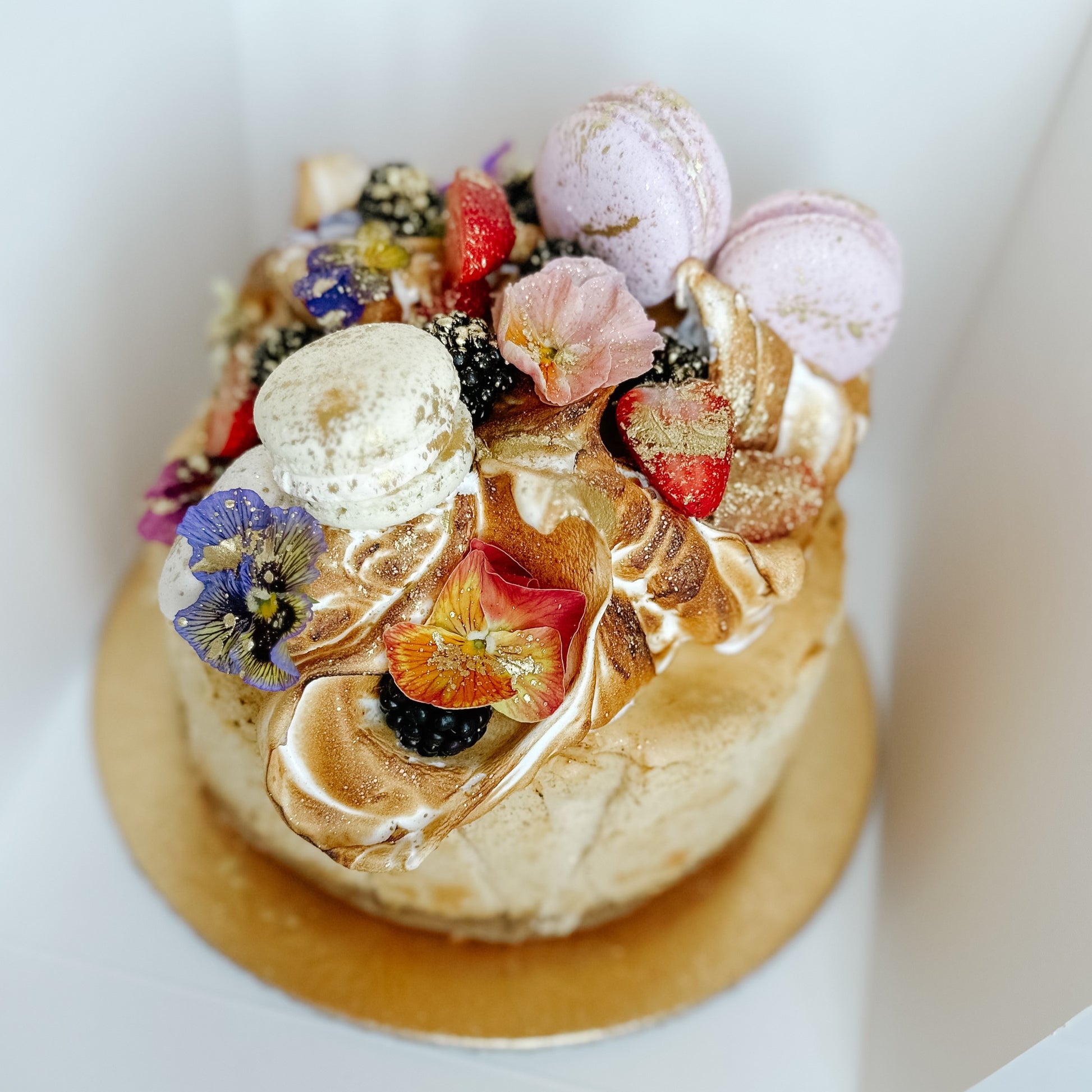 Signature Cheesecake – White Rabbit Cakes