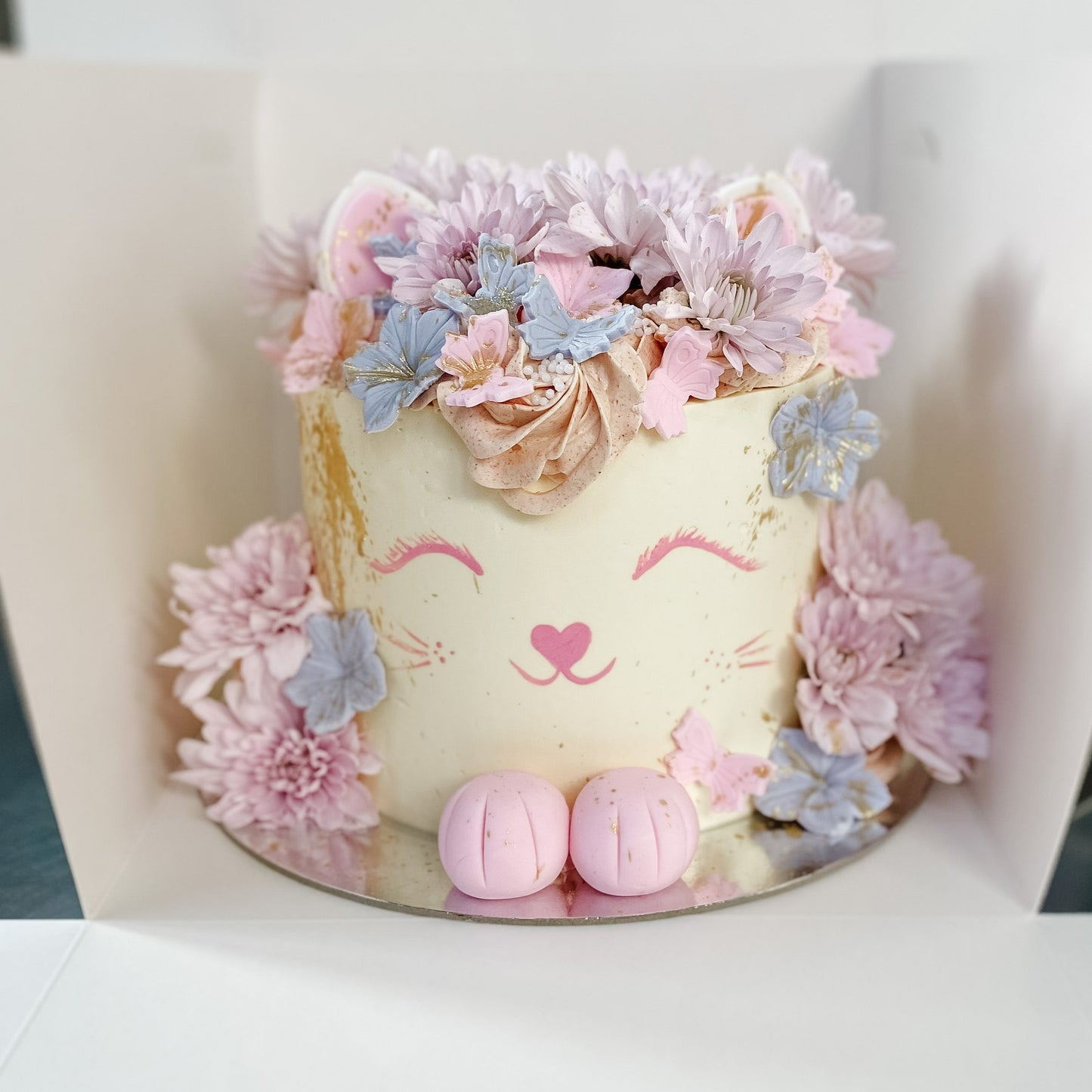 Cute Kitty Cake